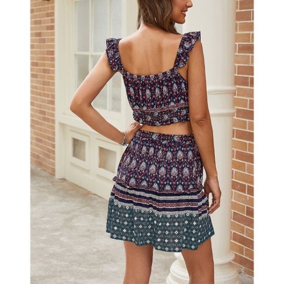 ♥️HOST PICK!♥️NWT Navy Geometric Printed Co-Ord Skirt Set, Sz. S - Picture 2 of 5